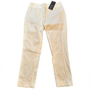 ✨BNWT✨White pants size L 40